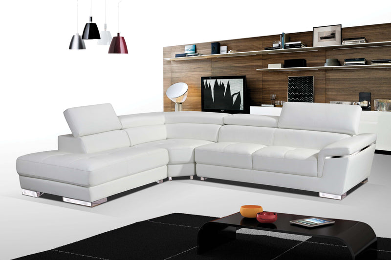 V2383 SECTIONAL - Voguish Furniture